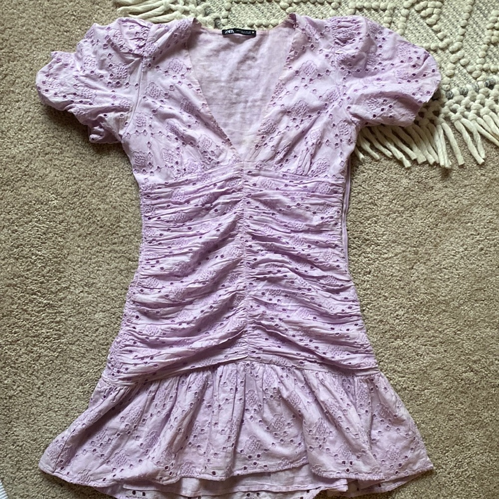Lavender eyelet dress from Zara. Perfect for spring and summer. Lightly worn.